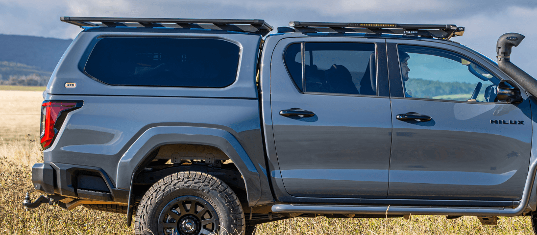 hilux-ascent-1096×480-4